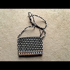 Vera Bradley crossbody. Retired CHANTICLEAR pattern